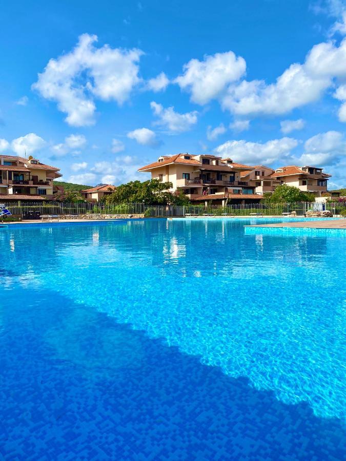 Cala Reale Rooms Marinella Марінелла Екстер'єр фото