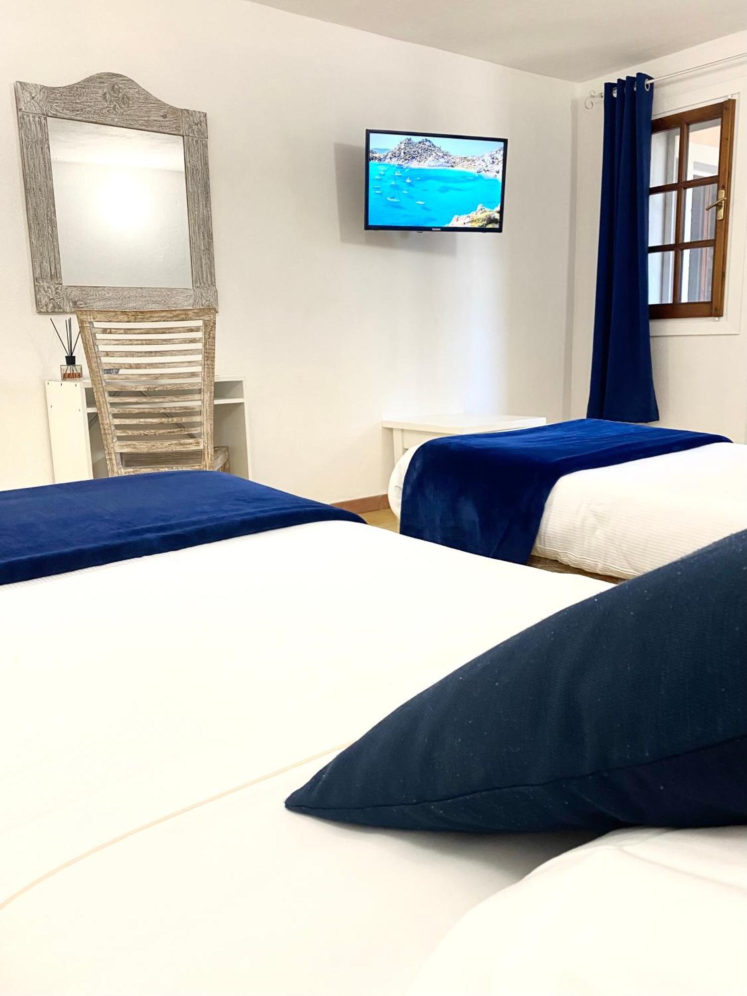 Cala Reale Rooms Marinella Марінелла Екстер'єр фото