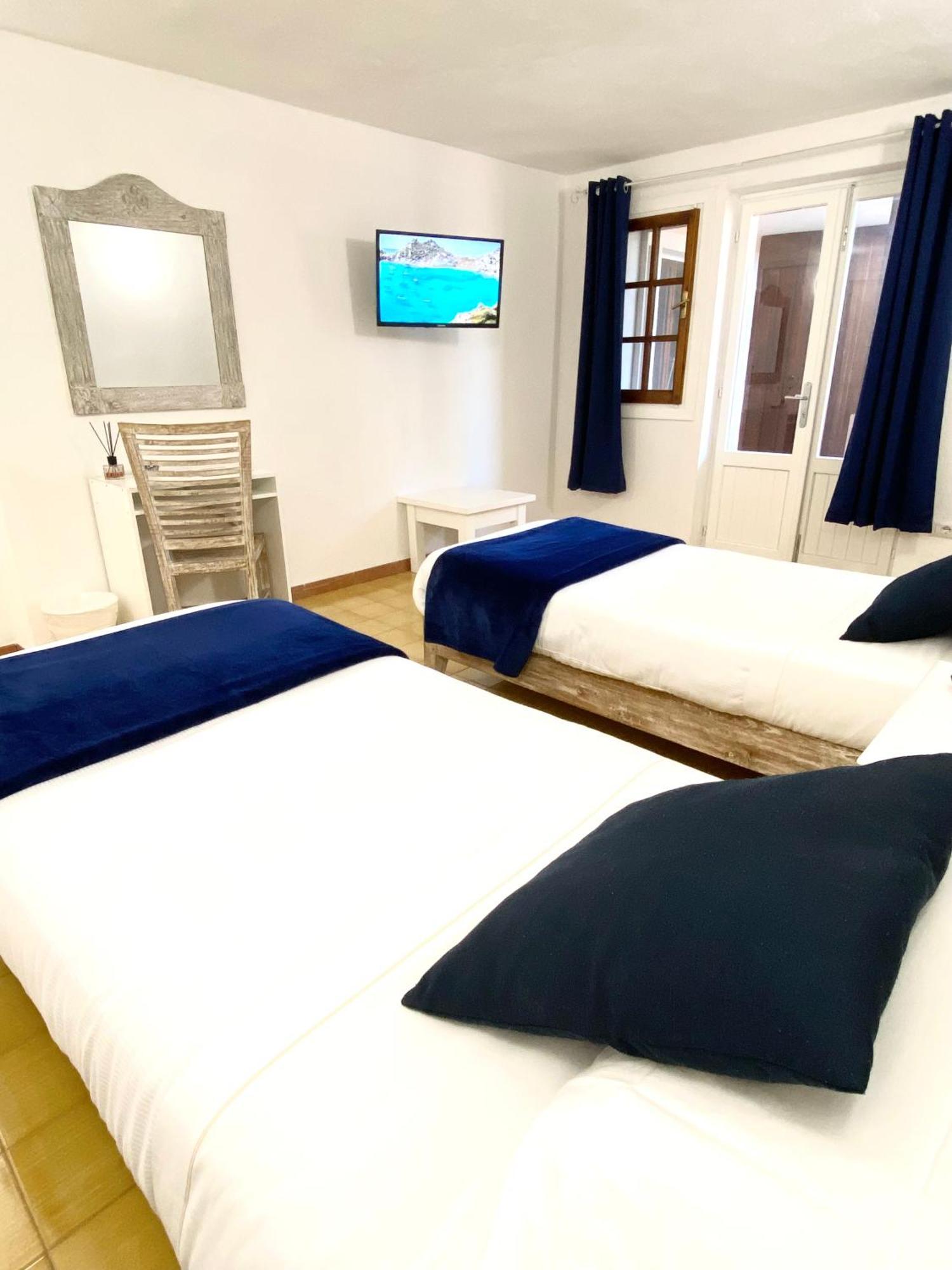 Cala Reale Rooms Marinella Марінелла Екстер'єр фото