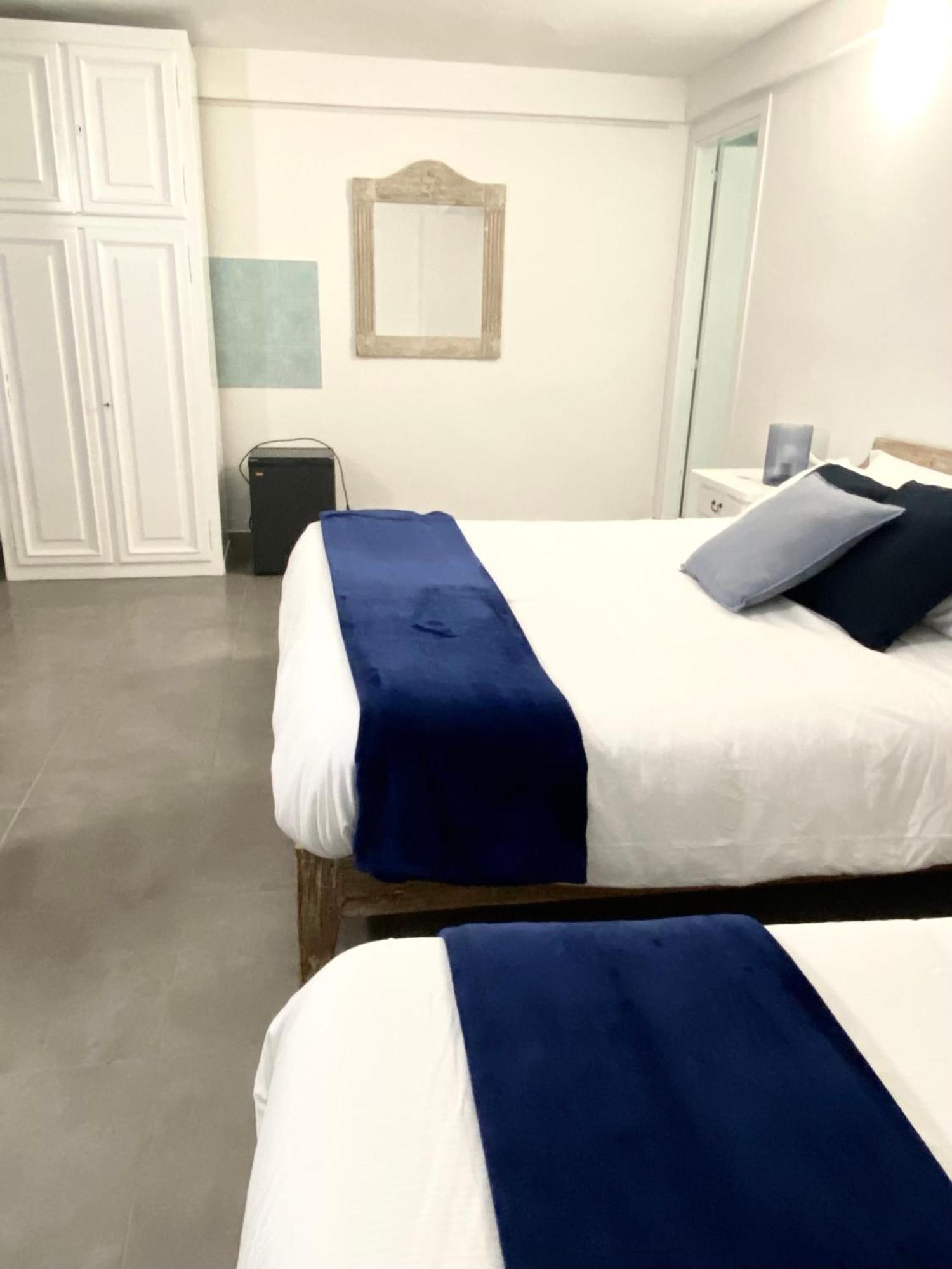 Cala Reale Rooms Marinella Марінелла Екстер'єр фото
