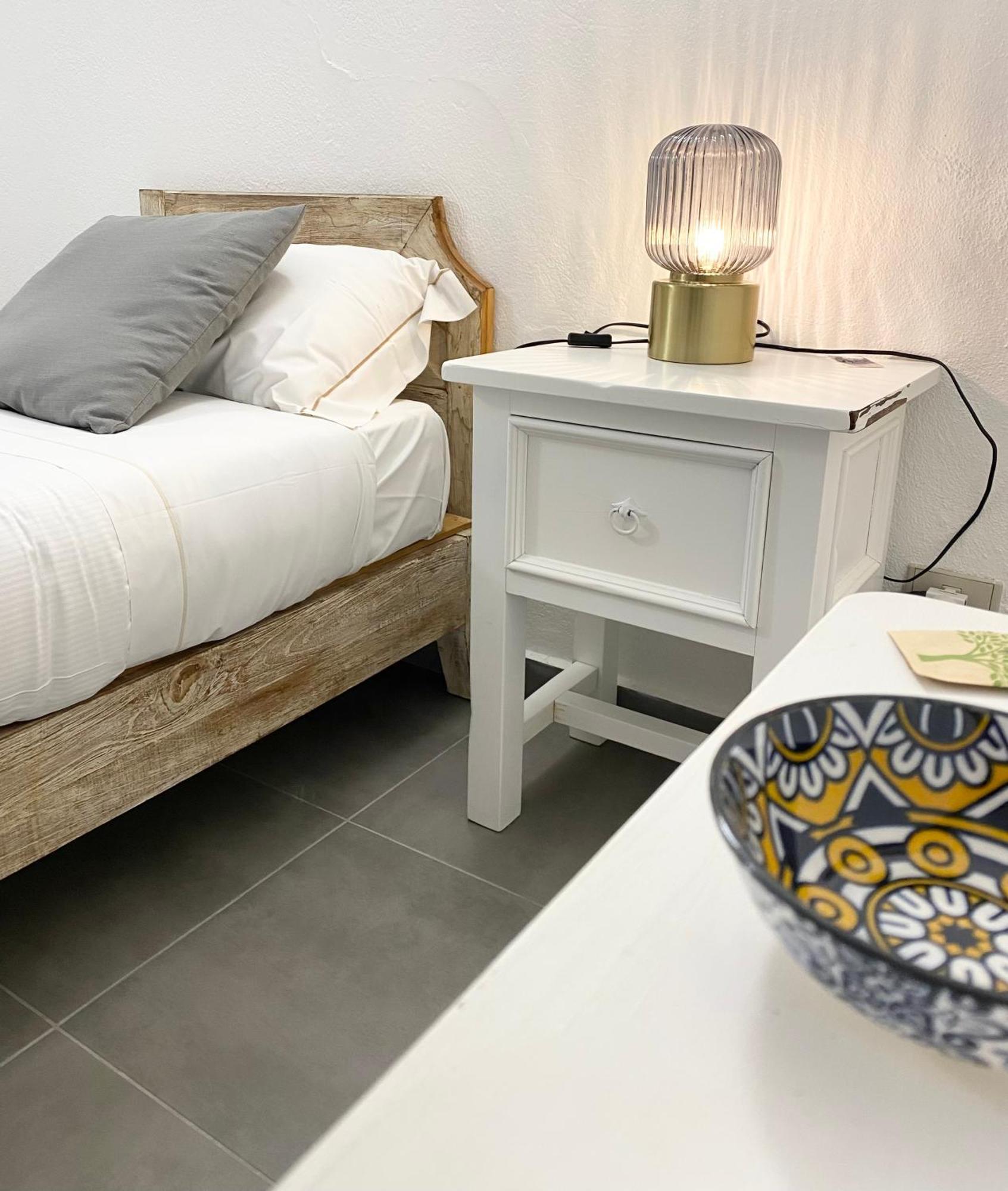 Cala Reale Rooms Marinella Марінелла Екстер'єр фото